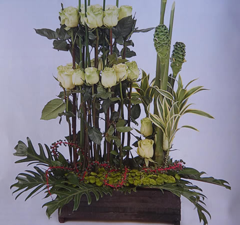 Arreglo floral en verde-2f Arreglo floral en verde-2f