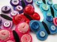 imagen Broches con fieltro y botones para niñas