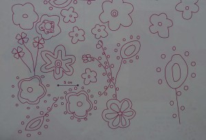 Bolso bordado con lentejuelas, chaquiras y florecitas de velour3