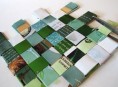 imagen Reciclando revistas para hacer posavasos