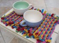 imagen Individuales de mesa con viejas camisetas