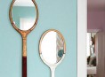 imagen Raquetas transformadas en espejos decorativos
