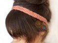 imagen Diadema de trenzas con una vieja camiseta