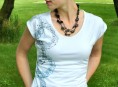 imagen Camiseta decorada con blondas