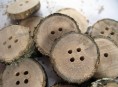 imagen Botones de madera auténtica