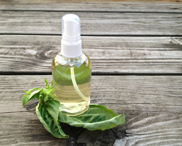 How To Use Face Basil Toner