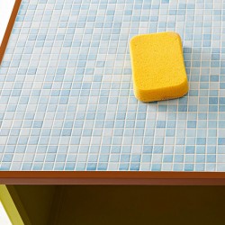 adapta-una-vieja-alacena-para-trabajar-en-tu-jardin-05