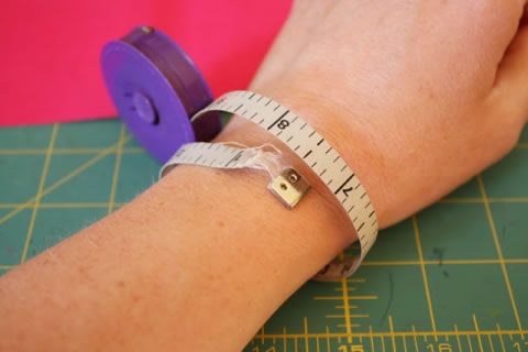 Pulseras-en-tela-2