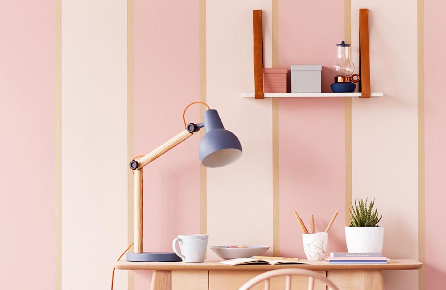 Decoración del craftroom con papel pintado 15