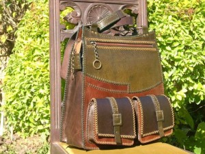 Limpieza de las carteras de cuero Limpieza de las carteras de cuero