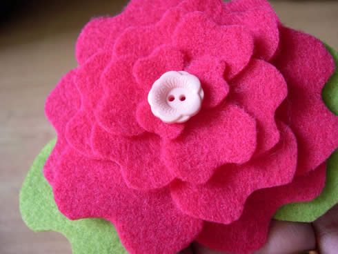 Diadema con flor de fieltro movible7 Diadema con flor de fieltro movible7