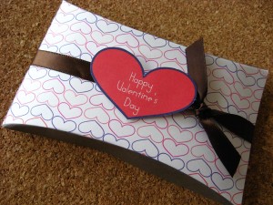 San Valentín cajas de regalo y tarjetas para imprimir