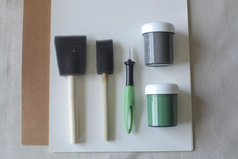 Mantel y servilletas decorados con pintura - Materiales.