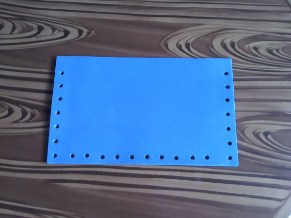 Estuche par tablet con goma eva 3