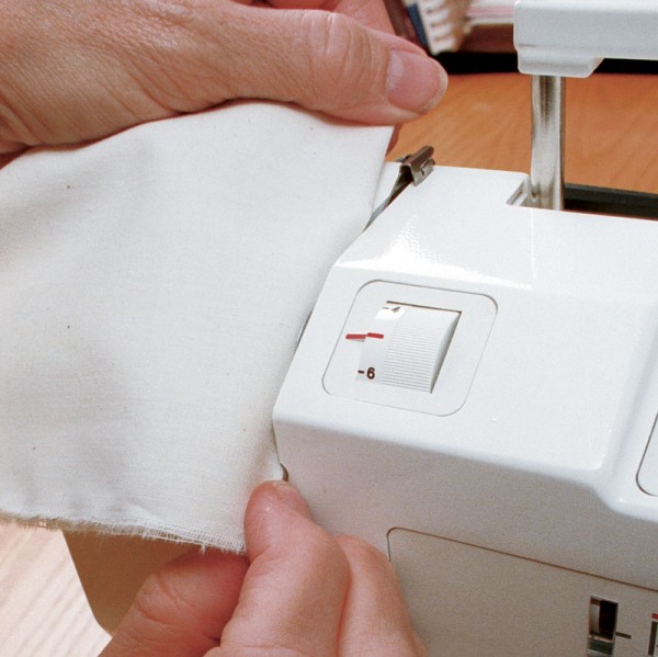 Cómo mantener la máquina de coser 02
