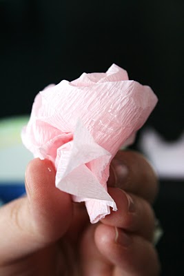 Bolas con flores de papel 8