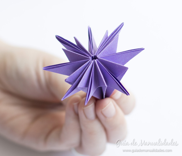 Lirio de agua origami 9