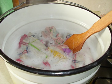 Sencillo truco para recuperar tus paños de cocina - Guía de ...