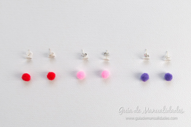 Aretes con pompones 3