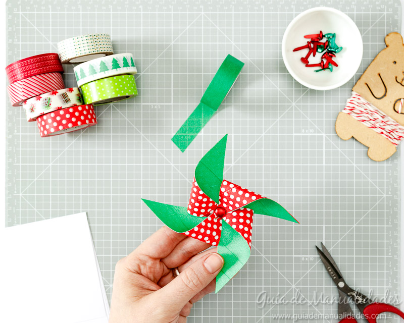 Molinillos navideños con cintas washi 7