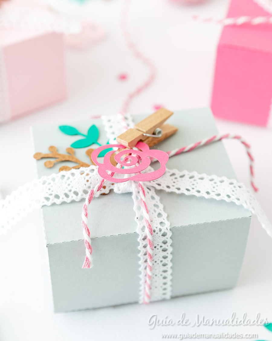 Cajitas románticas para regalos y sorpresas13