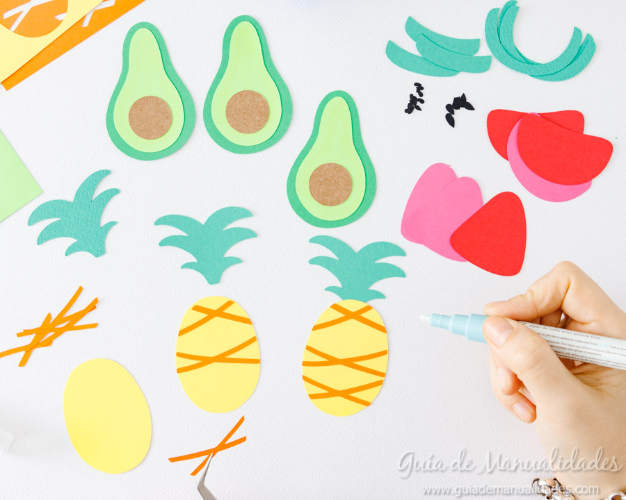 Frutas tropicales de papel para envolver regalos 6