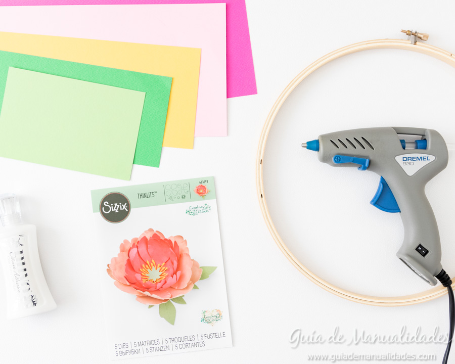 Flores de papel DIY y centro con embossing 2