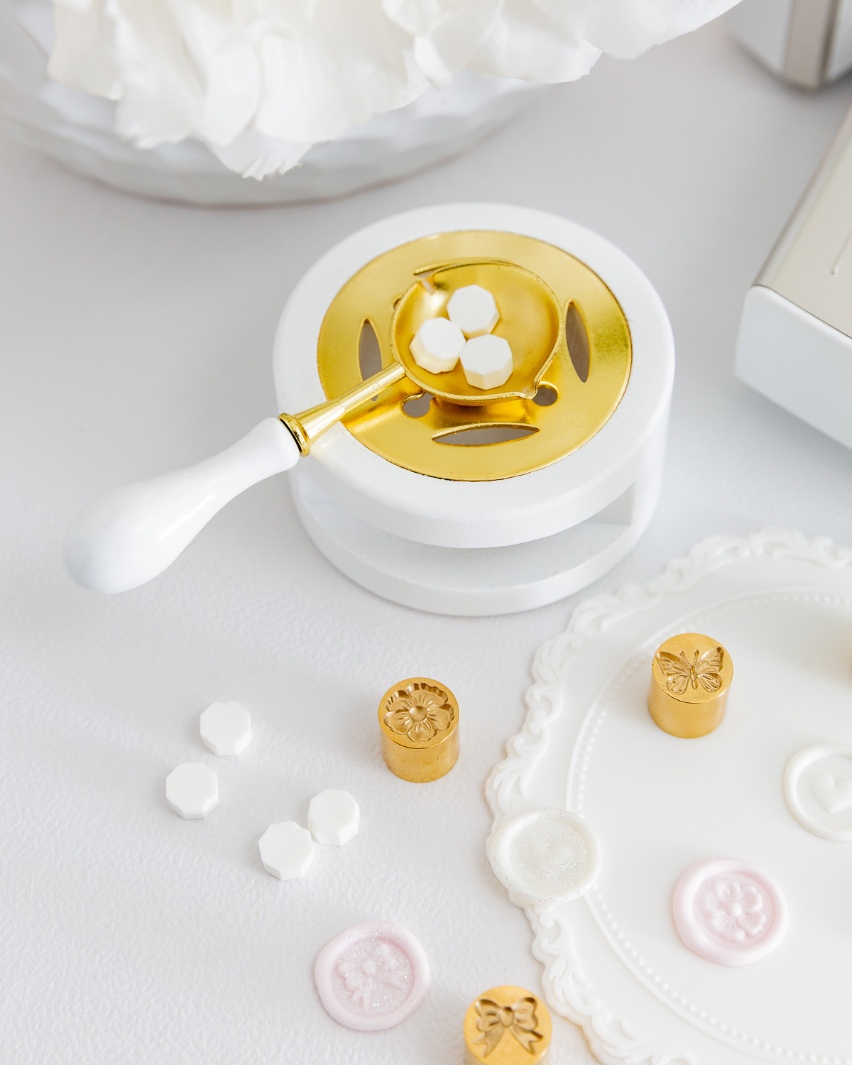 Mini wax seals with a sparkly twist with Spellbinders - Guía De ...
